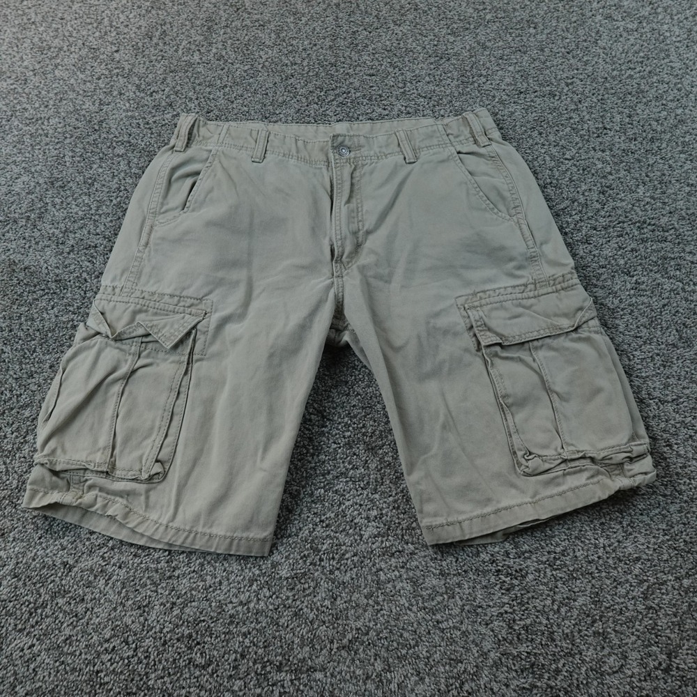VTG Levis Shorts Mens 32 Beige Cargo Utility Outdoor Hiking Military Skate Y2K